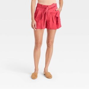 NWT High Rise Pleated Shorts